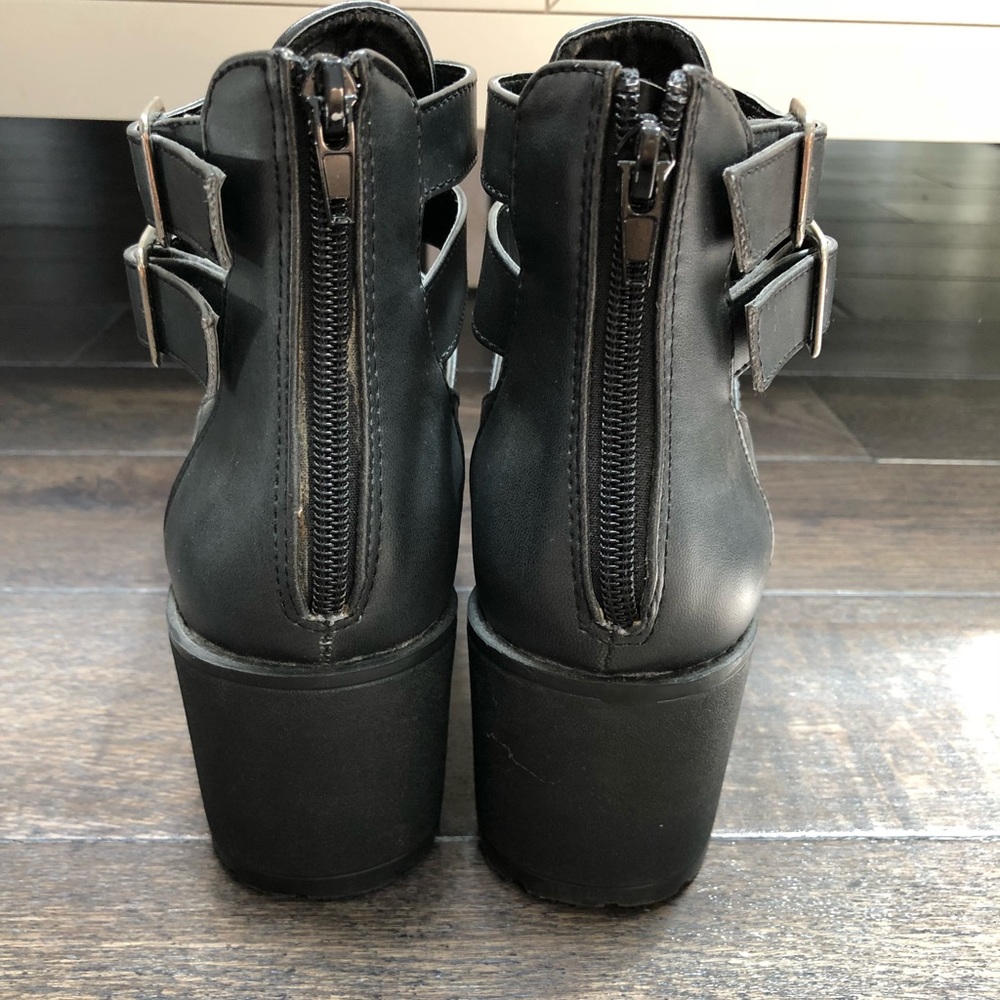 Booties - Picture 3 of 4